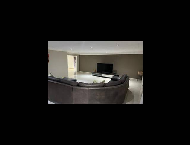 3 BEDROOM HOUSE FOR SALE IN DAWN PARK